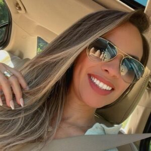 A enfermeira pesquisadora Daiana Gomes, nessa entrevista fala um pouco sobre a vida acadêmica e habilidades comerciais importantes.