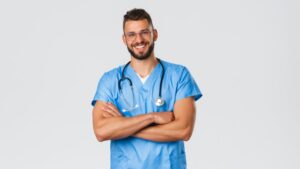 Sonha em ser enfermeiro nos EUA e ter uma carreira de sucesso? O Visto EB-2 NIW pode te ajudar! Descubra os requisitos, benefícios e como solicitar o visto para realizar seu sonho americano.